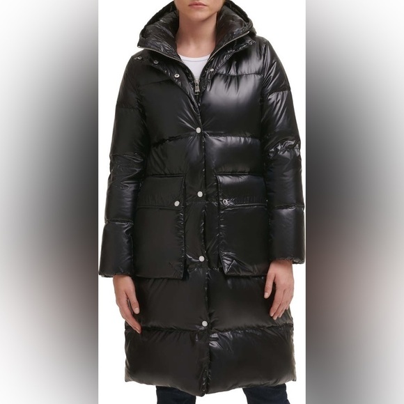 Water Resistant Down & Feather Fill Coat with Attached Bib Insert
Karl Lagerfeld - Picture 4 of 12